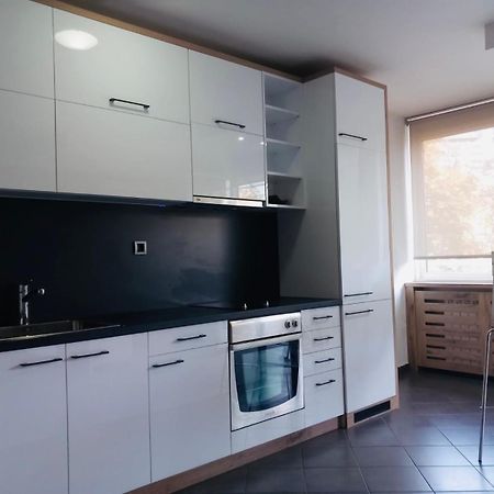 Apartment Red Belgrad Exteriör bild
