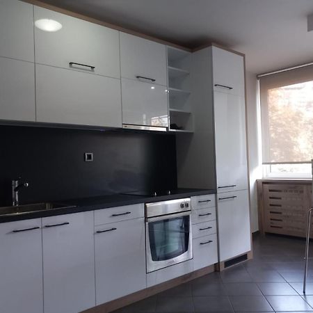 Apartment Red Belgrad Exteriör bild